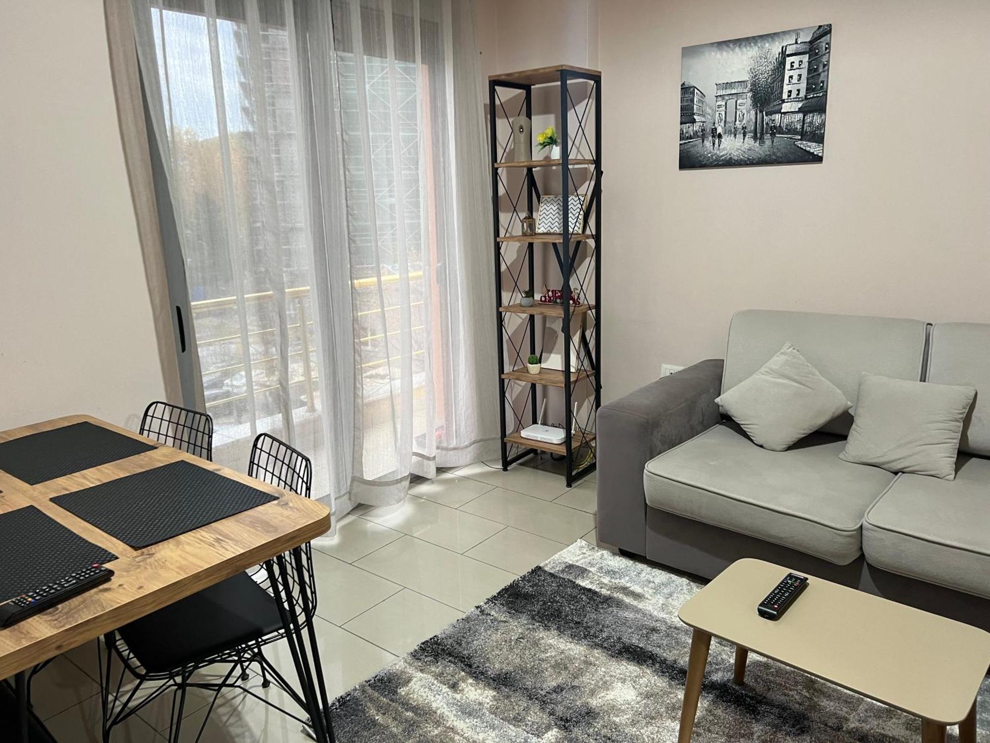 Deal 315 Apartment ティラナ エクステリア 写真
